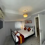 Apartahotel Taksim Rain 4*