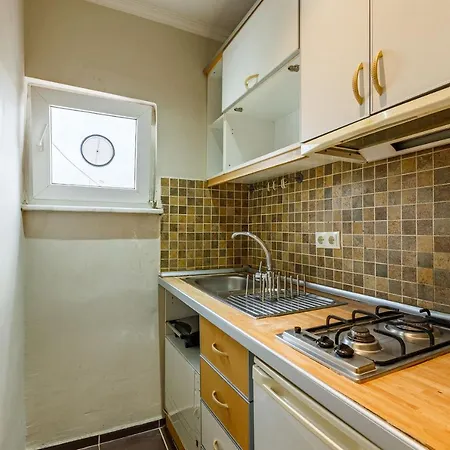 Taksim Rain Aparthotel 4*